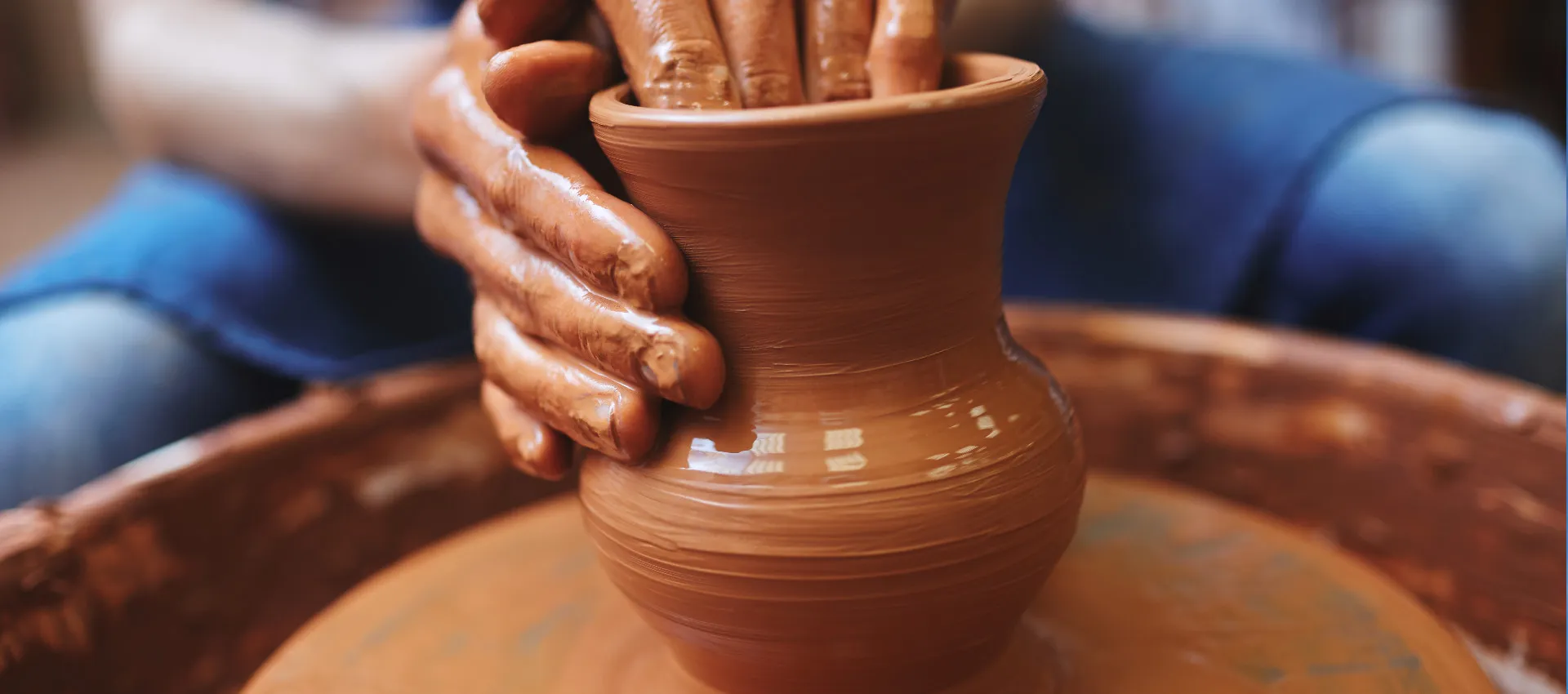 Black-and-white pottery
